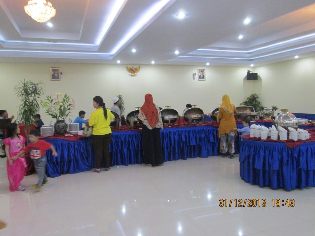 Gumilang Hotel Bogor Exterior foto