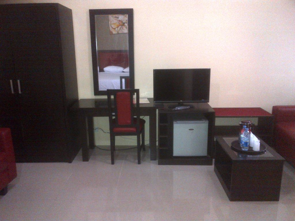 Gumilang Hotel Bogor Habitación foto